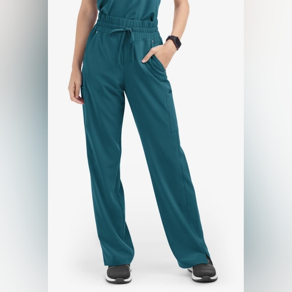 Easy STRETCH Ellie Women's 5-Pocket High Waisted Wide Leg Scrub Pants - Picture 1 of 6